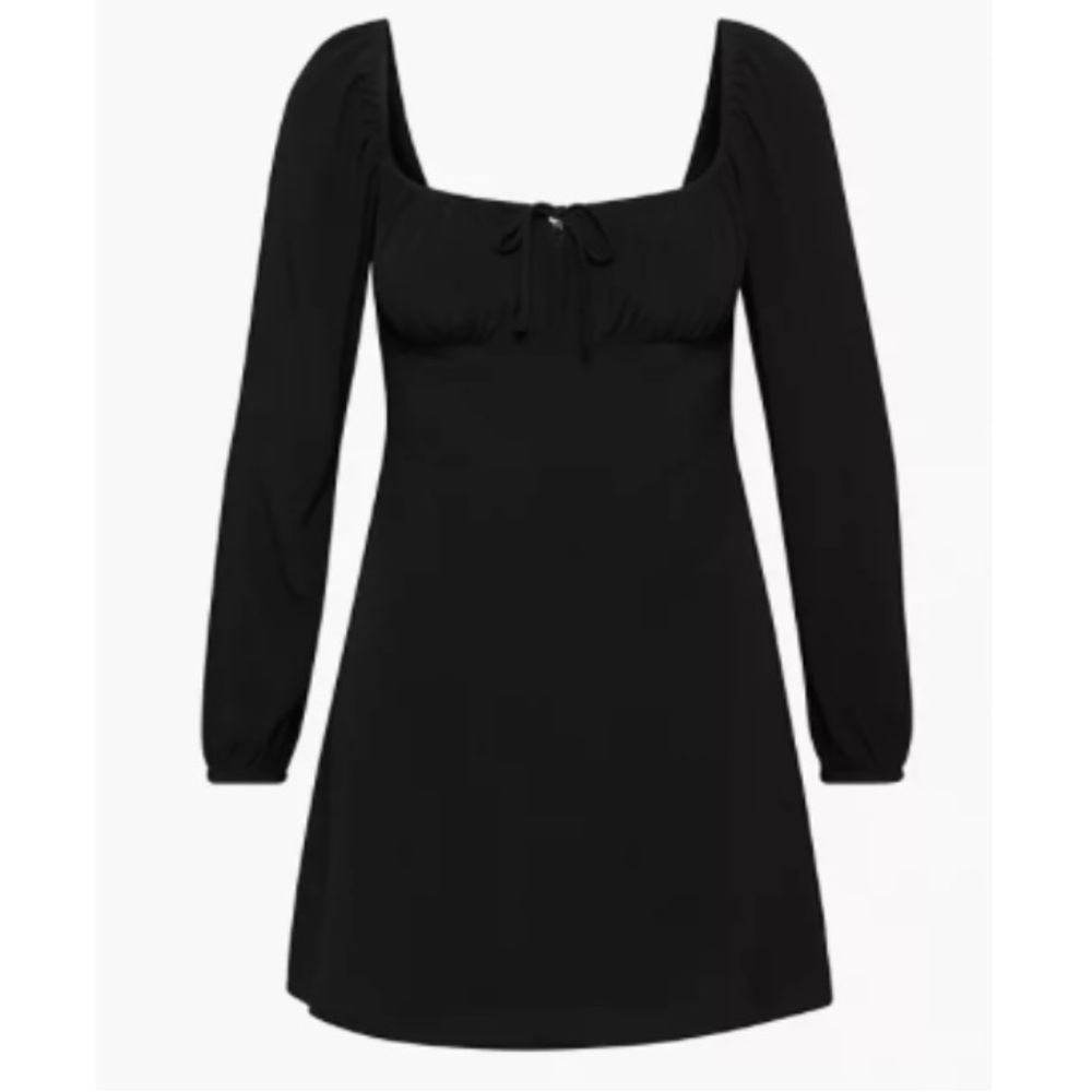 Aritzia Delilah Black Long Sleeve Dress